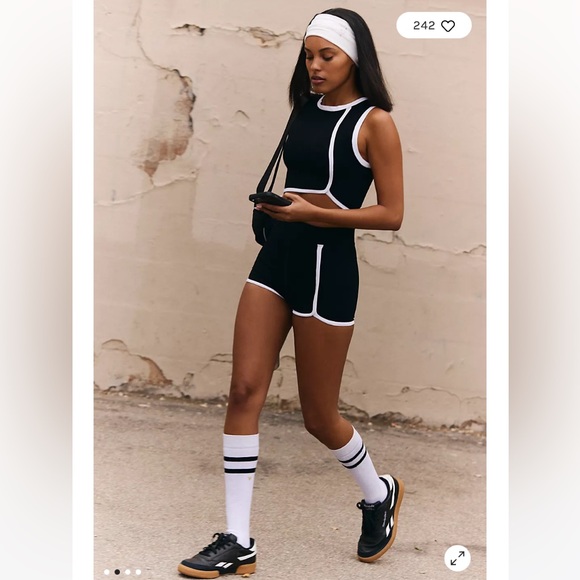 NEW Free People FP Movement Parisienne colorblock piping crop top hot short SET - Picture 3 of 12